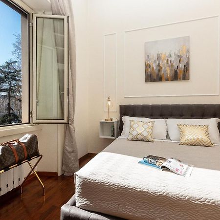 Savoia Exclusive House By Premium Suites Collection Рим Екстериор снимка
